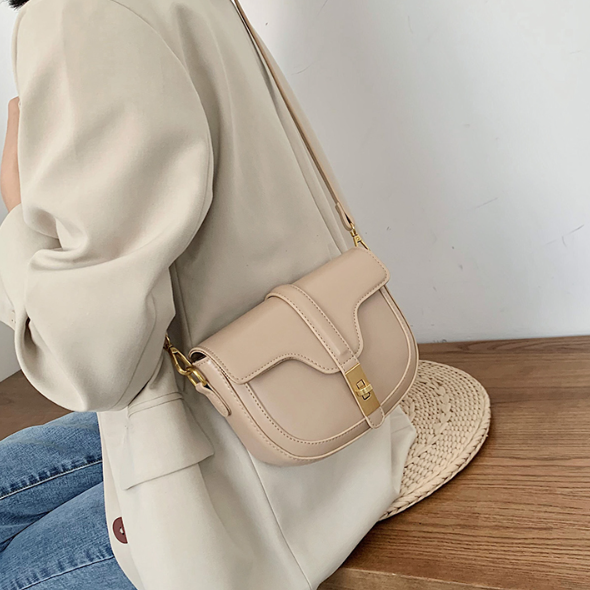 Retro shoulder bag